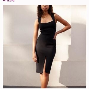 Aritzia Babaton Thompson Sleeveless Bodycon Dress Size 4 Natural Tan